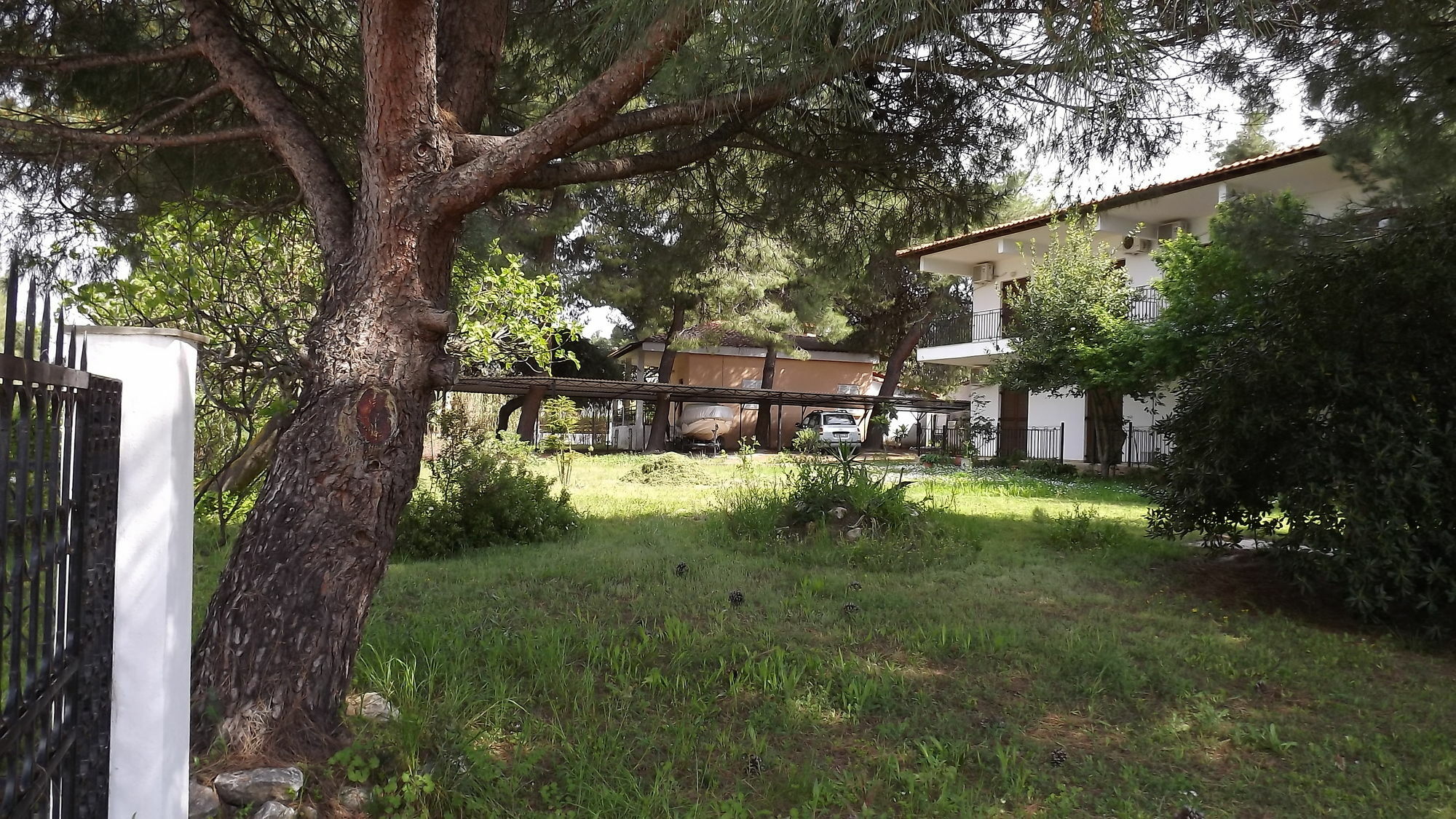 Pefka Studios & Apartments Βουρβουρού Εξωτερικό φωτογραφία